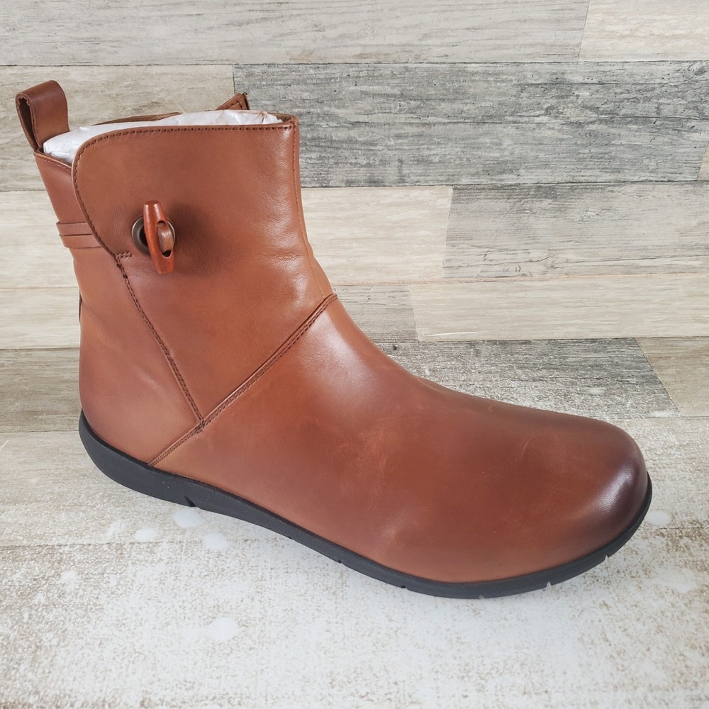 Softwalk Adelaide Womens Ankle Boots Sz 11 M Brown Leather Side Zip Round Toe